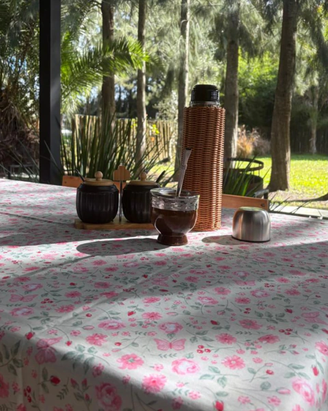 Mantel de gabardina estampada