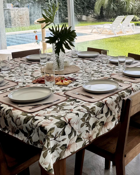 Mantel Cuadrado Antimanchas Impermeable -