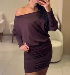Vestido Colado na internet