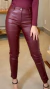 Calça skinny resinada - comprar online