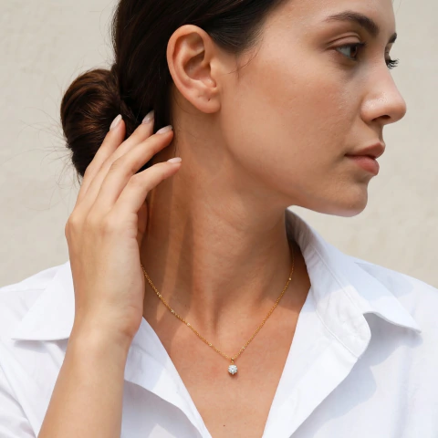 Collar De Mujer Dije Moissanita Brillante Delicado Estuche