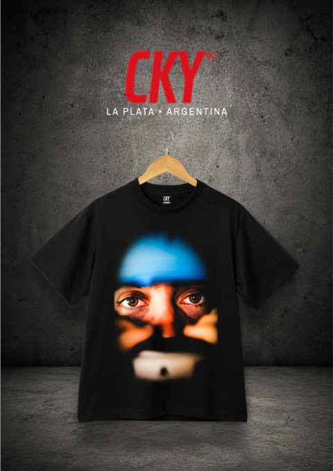 REMERA OVERSIZE FRANCO "CASCO"