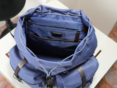 Mochila Re-nylon Prada - comprar online