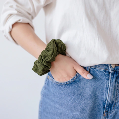 Scrunchie Essence Verde Moss