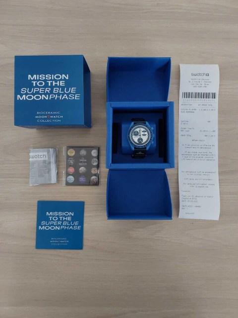 Relógio Omega Moonswatch Mission to super blue moonphase