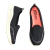 Tênis feminino slip-on na cor preta, com cabedal em tecido respirável e detalhe lateral em contraste. Possui calce fácil, sem cadarço, e solado branco leve e flexível, ideal para proporcionar conforto e praticidade no dia a dia.
