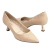 Scarpin feminino da marca Bebecê na cor nude/bege, confeccionado em material sintético de alta qualidade com acabamento suave e bico fino clássico de tom atemporal.