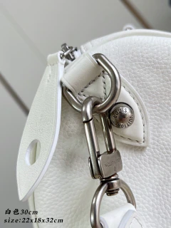 Bolsa Louis Vuitton Speedy P9 30 na cor branca - loja online