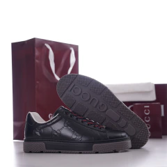 Gucci Ace feitos de couro preto - comprar online