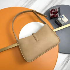 Bolsa hobo Saint Laurent Le 5 à 7