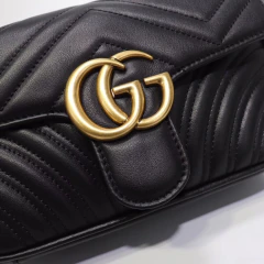 Gucci GG MARMONT 22 centímetros - loja online