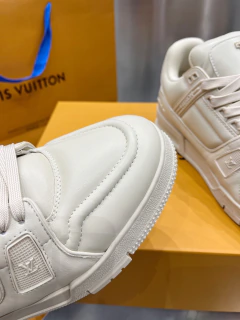 Tênis Louis Vuitton LV Trainer - comprar online