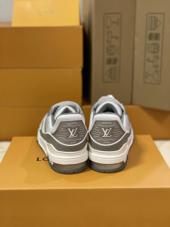 Tênis Louis Vuitton LV Trainer - loja online