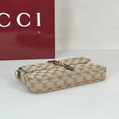 Gucci Aperitivo Medium Shoulder Bag.