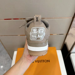 Tênis Louis Vuitton Skate na internet