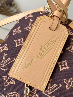 Bolsa Louis Vuitton Alma Trunk