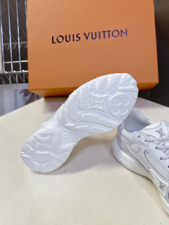 Tênis Louis Vuitton Olympia - comprar online