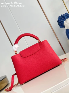 Bolsa Louis Vuitton Capucines East-West - loja online