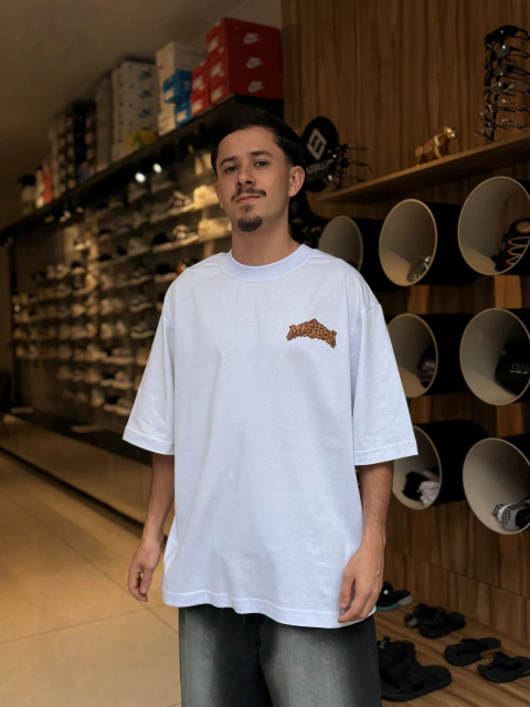 Camiseta Oversized Vitral Mafiusu