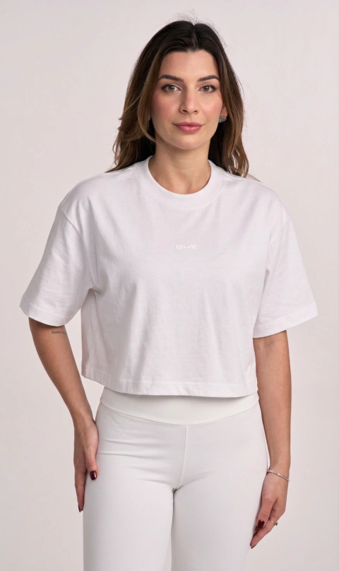 Cropped Oversized Branco Gult Essentials