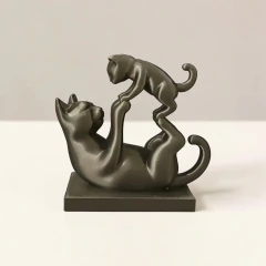 Escultura Decorativa Gata Com Filhote 3d 14cm Preto na internet