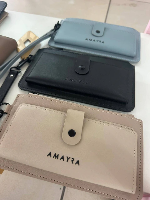 BILLETERA CON TARJETERO AMAYRA