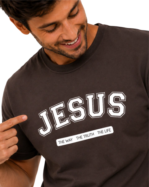 Camiseta Masculina 100% Algodão - Marrom - Jesus - The Way, The truth, The life
