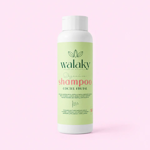 Shampoo Cóctel Frutal Walaky con extractos de banano, piña, papaya, melón y cacao para hidratar, nutrir y controlar el frizz.