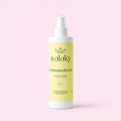 Termoprotector Walaky con té verde, manzanilla y aminoácidos de seda para proteger el cabello del calor, controlar el frizz y aportar brillo.