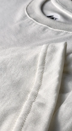Remera LABIOS CRUZ - comprar online
