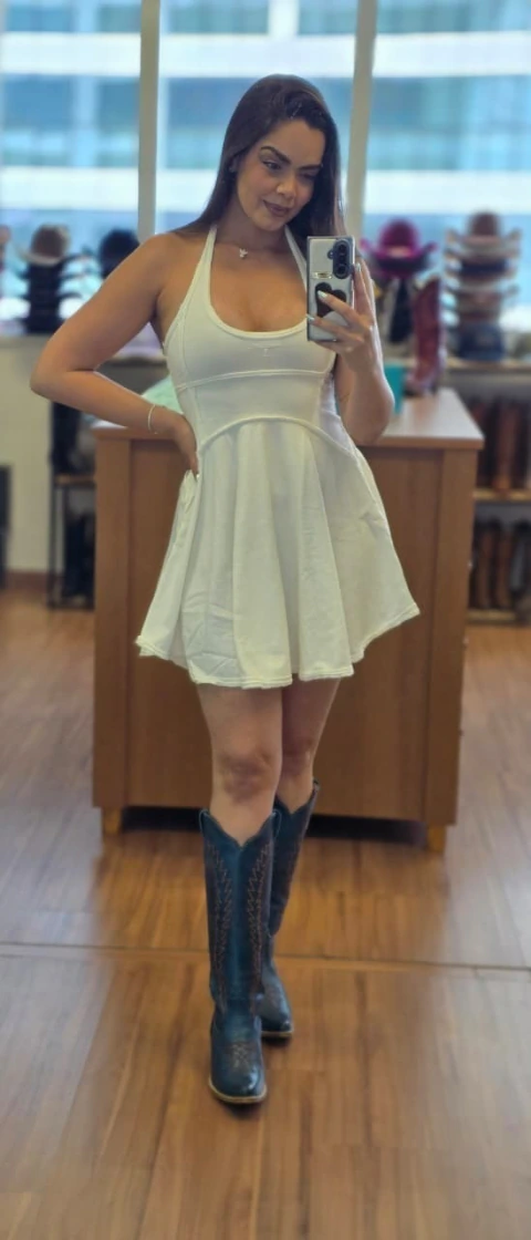 Vestido Off white moiadeiros