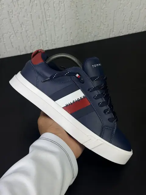 TOMMY HILFIGER DINO Azul Marinho