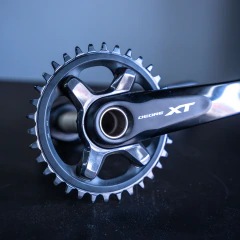 Pé de vela Shimano SLX M7100