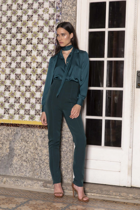 Calça Slim com Cinto - Verde
