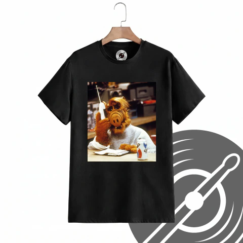 Remera Alf