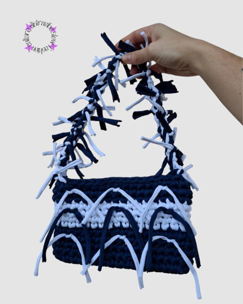 Bolsa crochê franjinhas