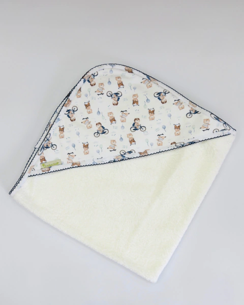 Toallón con capucha estampada SOBRE RUEDAS