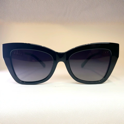Óculos de sol feminino Capri