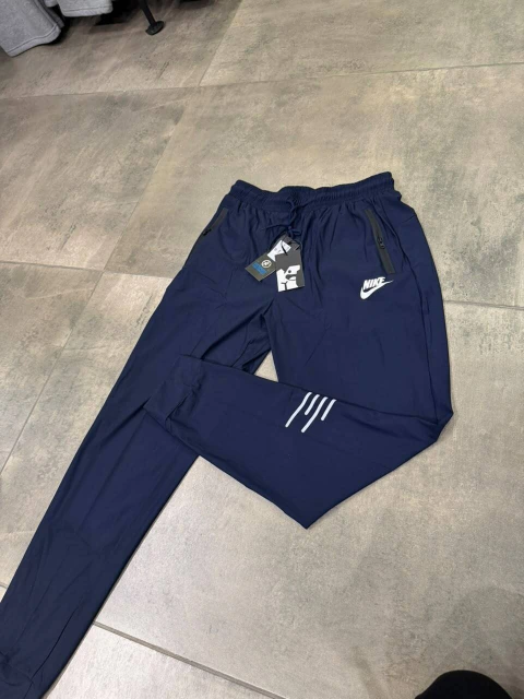 PANTALON DEPORTIVO NIKE 5