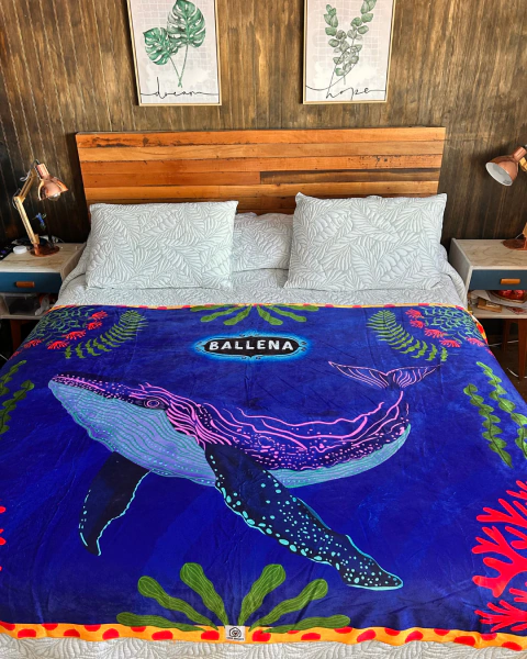 MANTA SHERPA BALLENA