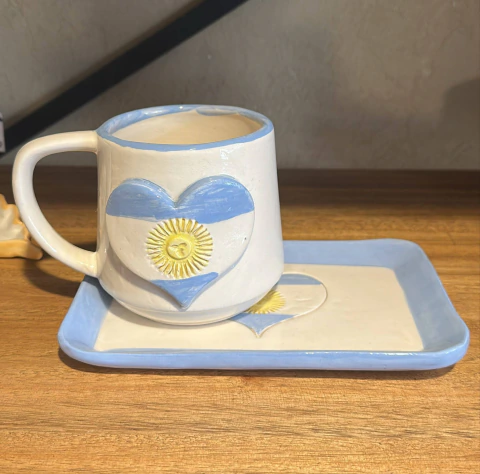 TAZA Y BANDEJA CERAMICA