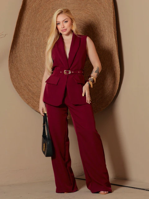 Conjunto Feminino Alfaiataria Colete Alongado com Cinto e Pantalona