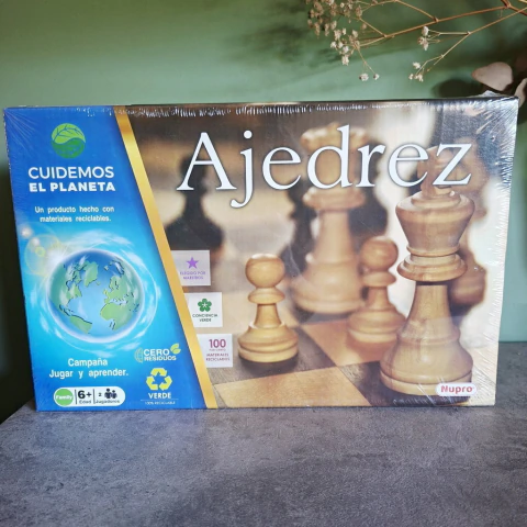 JUEGO DE AJEDREZ NUPRO