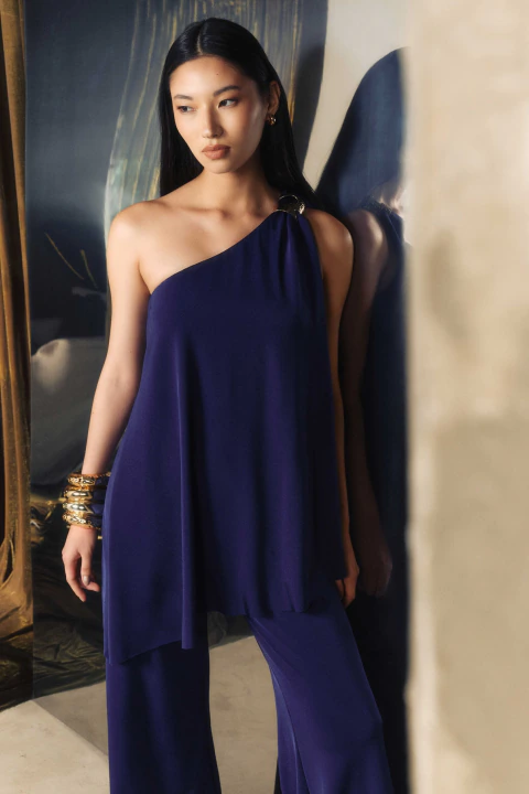 Blusa Assimetrica Gres Marinho