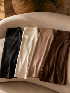 Saia Soffia Midi em Cetim - VENCENZA STYLE