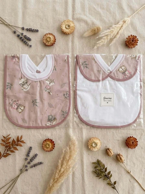 Baberos de gabardina con plastico