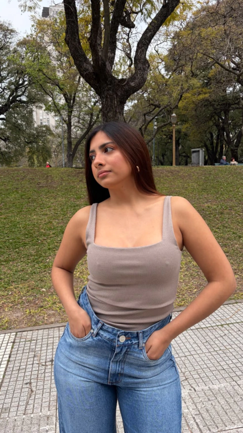 Musculosa Vanesa cuello cuadrado
