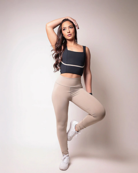 Conjunto Contorno -- Cropped + Calça