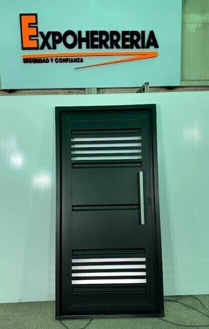 Puerta Peatonal 1.00x2.00 Doble Visor de Caño / BORO