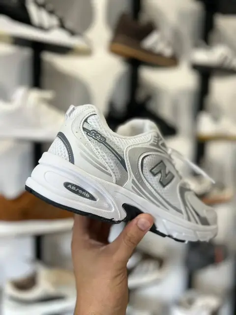 530 BRANCO/ PRATA/CINZA